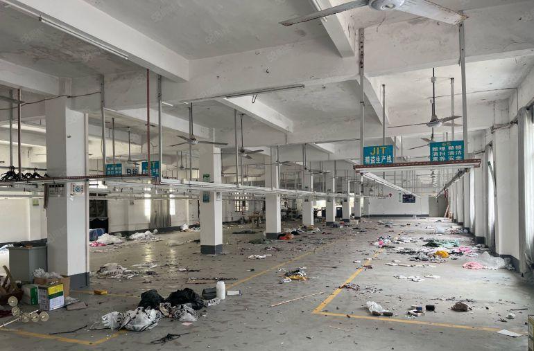 低价现成制衣厂房出租带制衣线路水电齐全