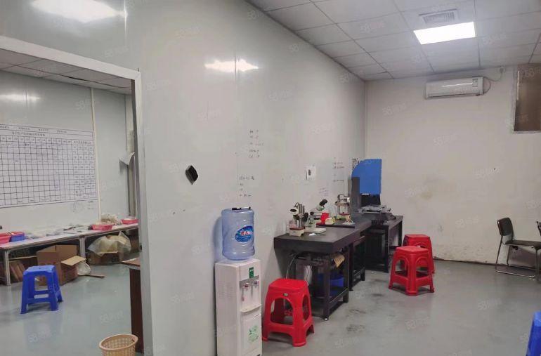 虎门镇新出1楼 1450平配电按需电梯 2吨，看厂房请找阿福