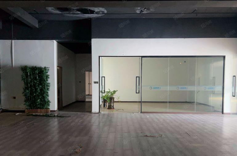 长安原房原房东一楼2100平方厂房出租高度6米注塑五金CNC