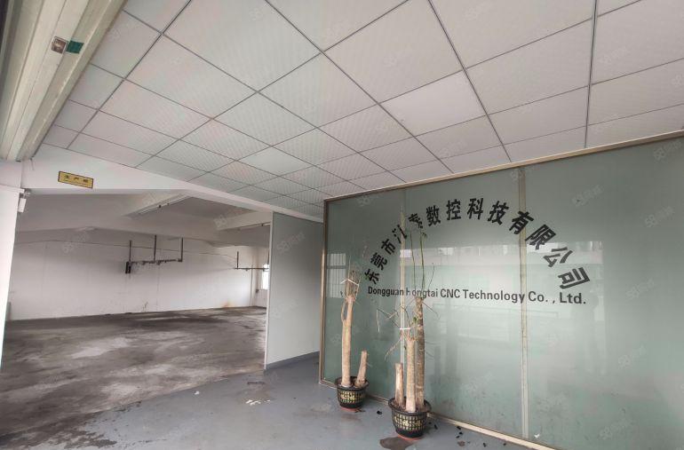 楼上300平报价14块 长安街口带装修低价厂房出租