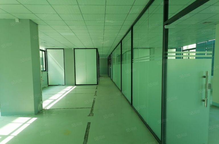 长安新出原房东独门独院厂房，靠近深圳，一楼层高7米，可办环评