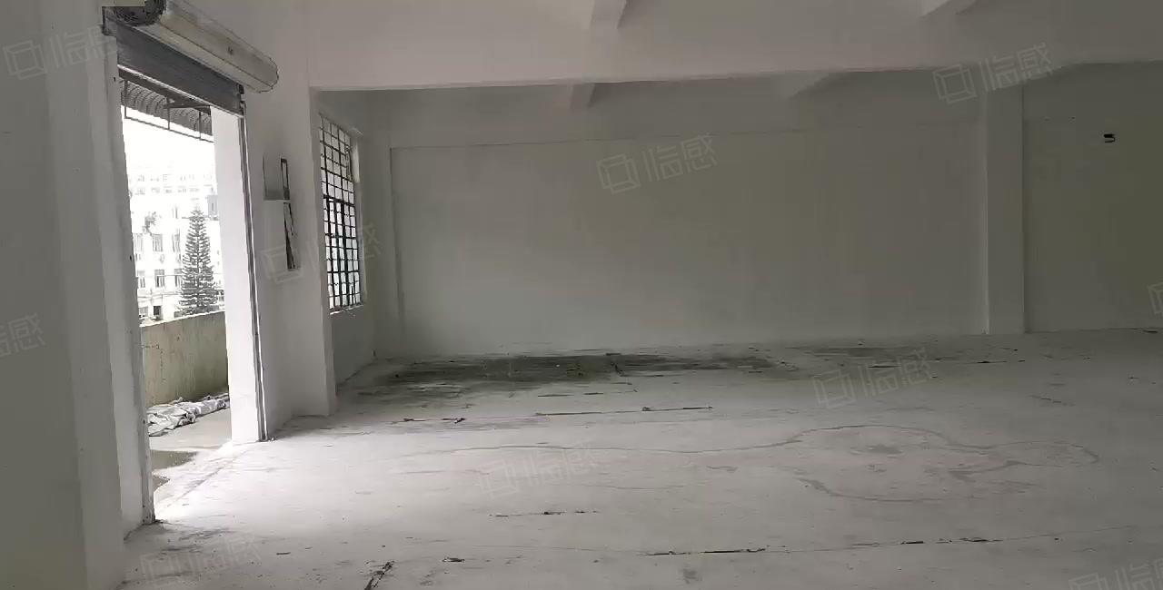 乌沙新出两层1800平方小独院厂房招租