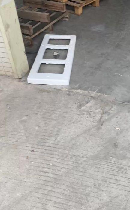 长安单一层低价出租配有大电量，空地大厂房出租10米高度