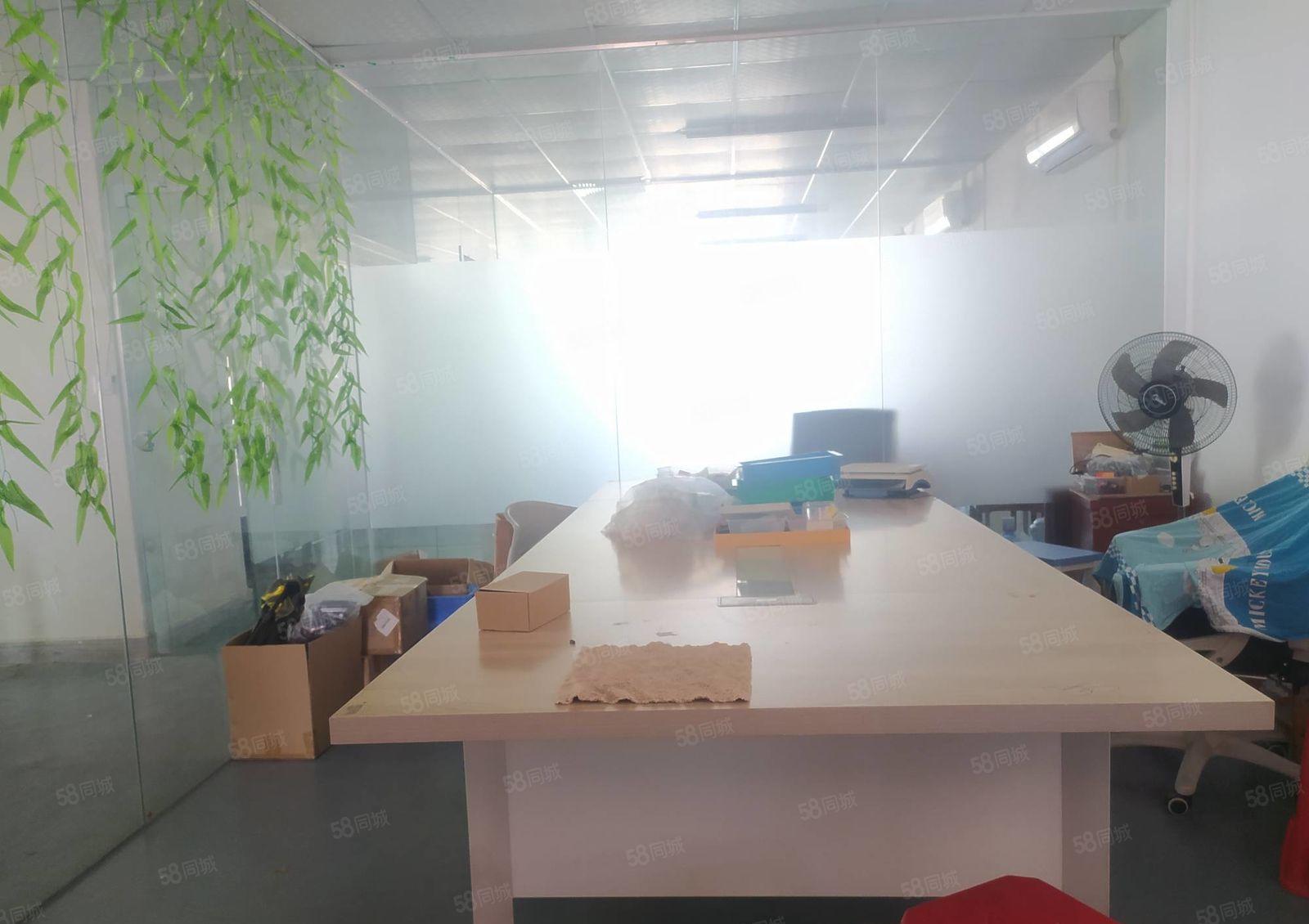 临界深圳 长安锦厦河南工业区 1200平厂房出租 模具 电子