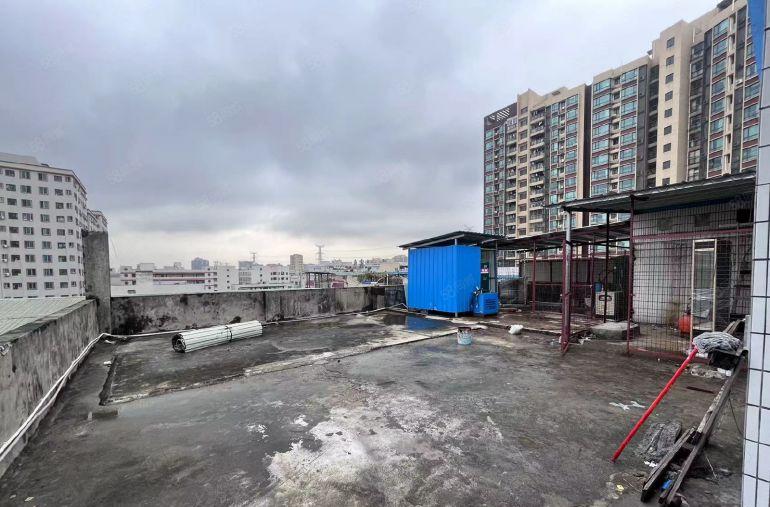 （精装修，带天台）长安乌沙新出楼上厂房500平方，拎包入驻！