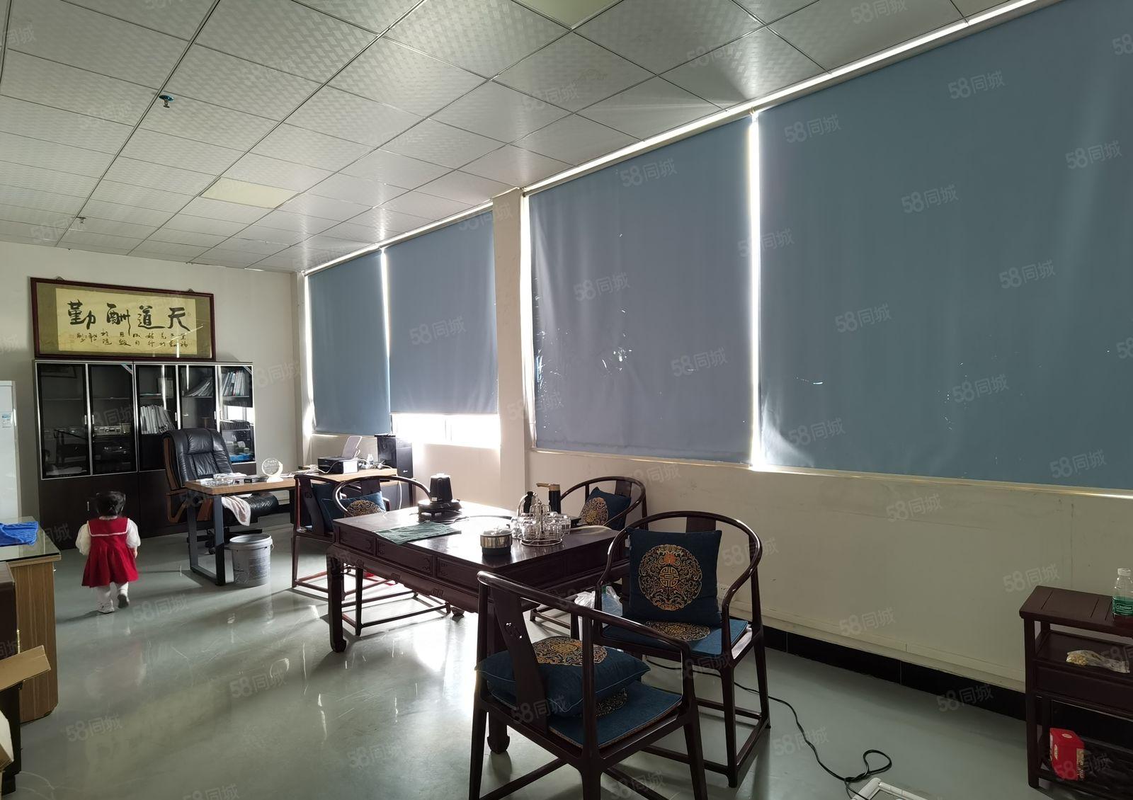 年底3楼厂房 底价出租  精装修 近高速 入驻可生产