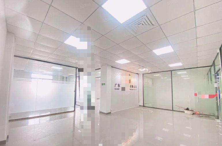 街口楼上250平3500元带办公室有货梯，可加工可办公可分租