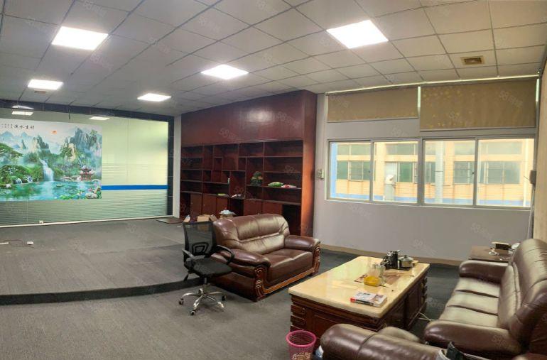 长安镇乌沙靠近深圳新出2楼700平精装修带航车办公室厂房出租