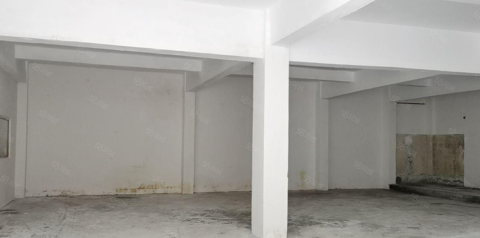 乌沙2楼1000平方，水电齐全，带办公室