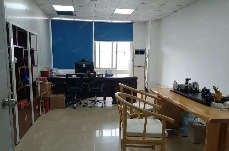 长安霄边空出三楼750平带现成精装修办公室
