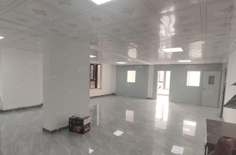 长安沙头楼上230平精装修水电齐全拎包生产厂房出租