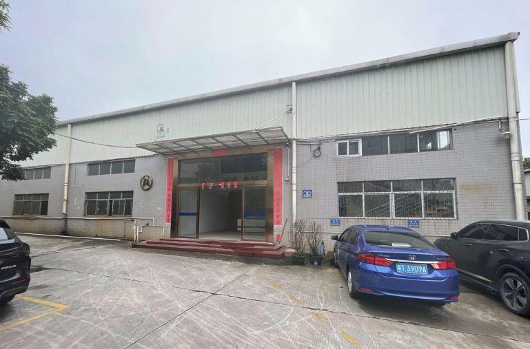 长安镇原房东钢构厂房1200平，精装修办公室，水电齐全