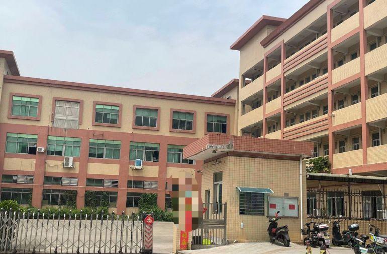 锦厦原房东直租，10块二楼1850平光线好，水电齐全，精装修