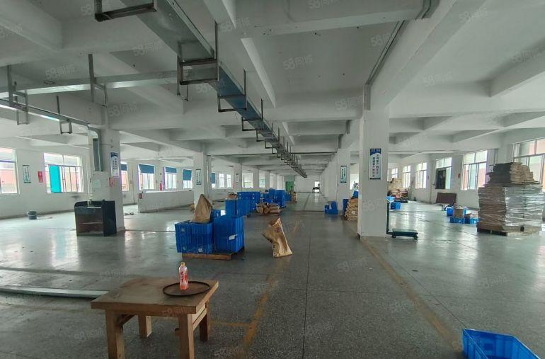 长安宵边独院，原房东二楼2500平，价格10元精装修水电齐全