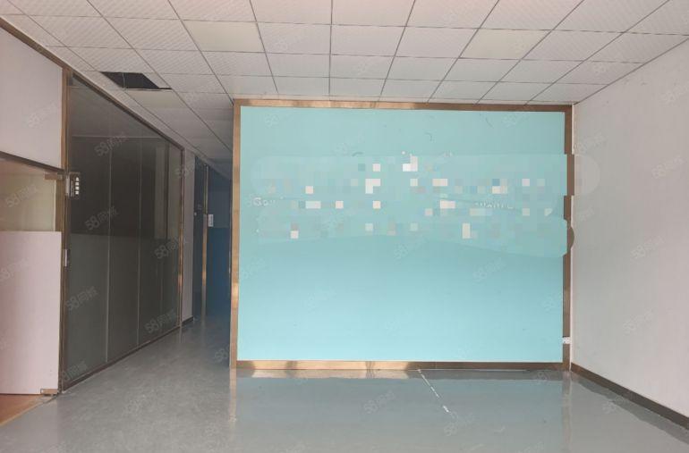 长安新出一楼1800平精装修厂房出租，近高速路口