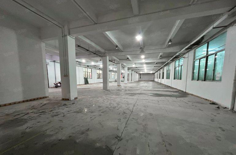 长安厦岗独栋三层实际面积4100平可大小分租报价16元