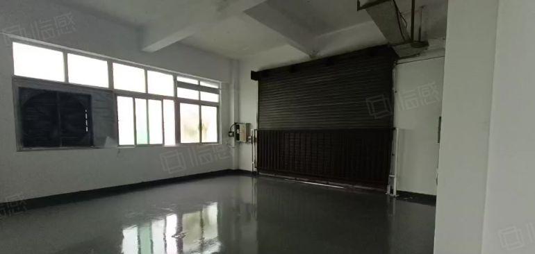 霄边楼上360平厂房15块低价急租，带精装修