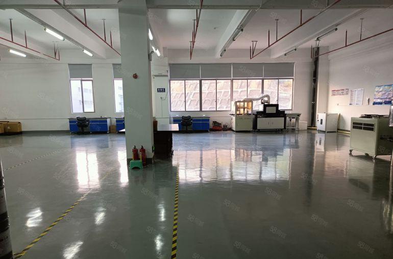 长安锦厦镇标准厂房，原房东楼上1000平方，周边生活配套齐全