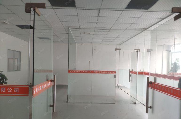 长安街口新空出三楼600平现成办公室精装修低价厂房出租