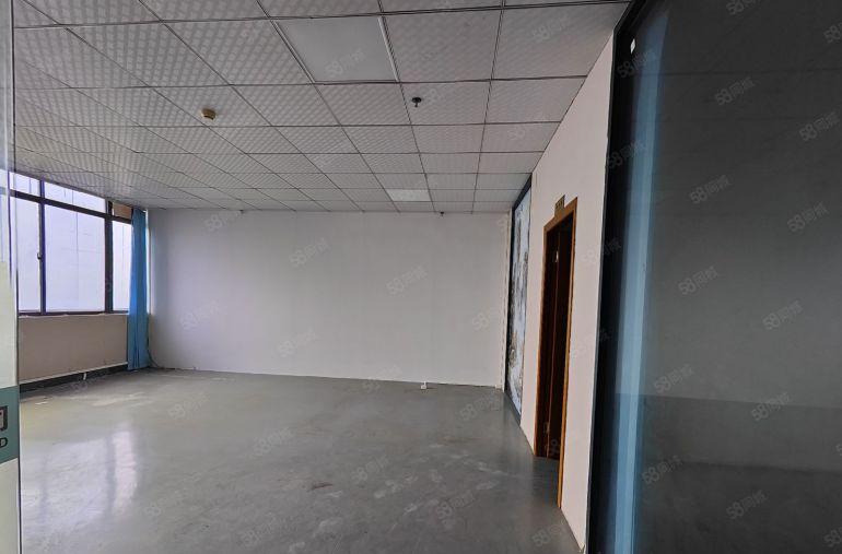 长安街口楼上1500平现成装修电子厂房车间干净形象好