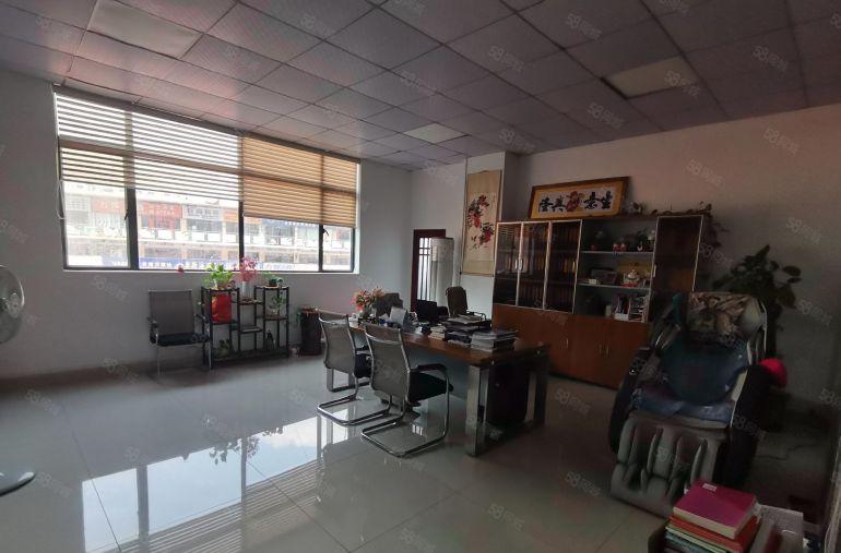 涌头新出单一层钢构850平12米高厂房出租，行车免费使用