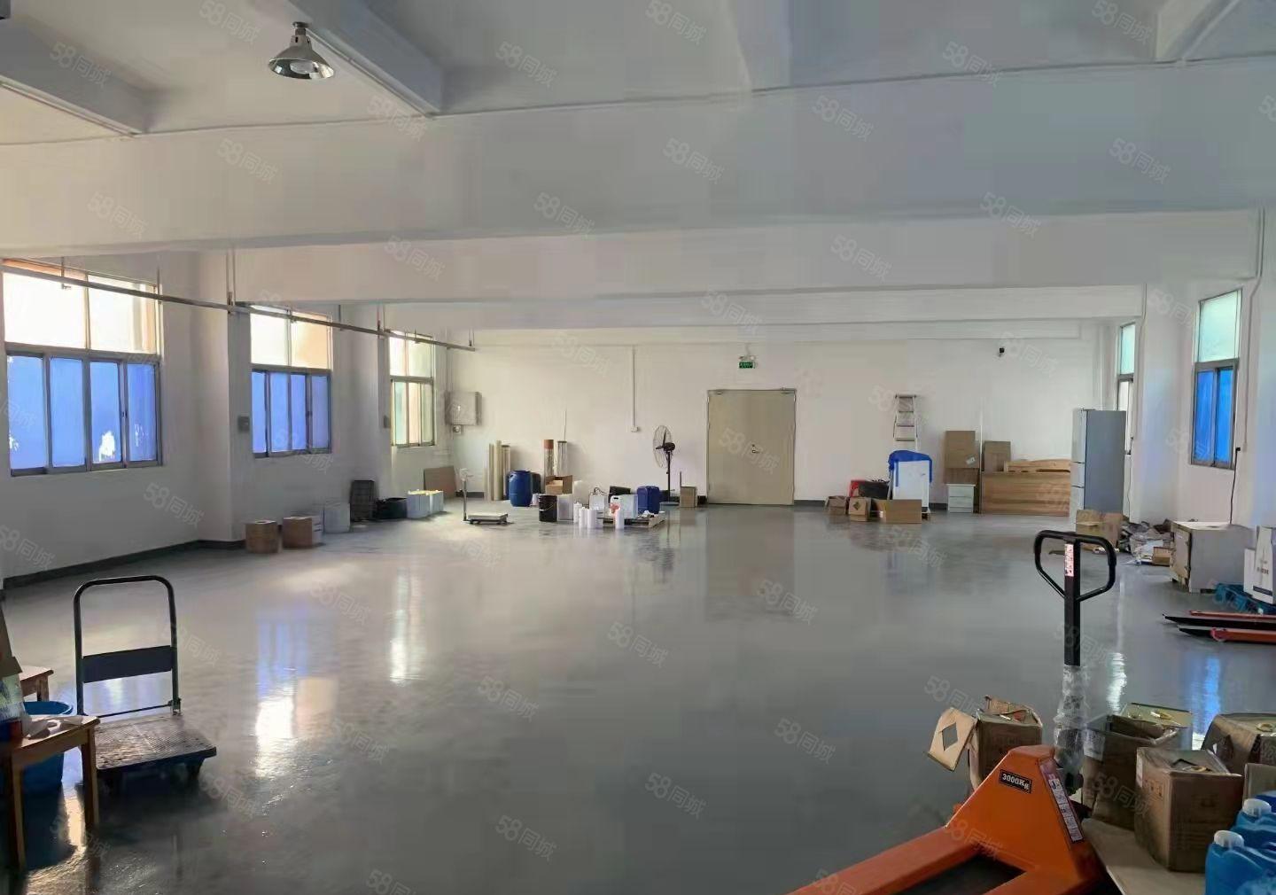 年底3楼厂房 底价出租  精装修 近高速 入驻可生产