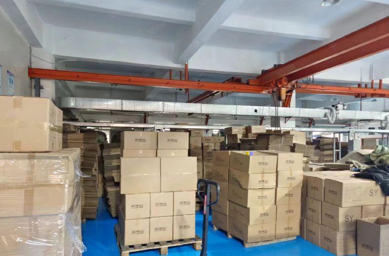 长安镇一楼1100平厂房出租带行车注塑模具车间低价出租