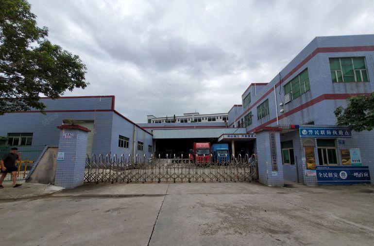 长安沙头靠新民单一层独院700平和3700钢构厂房仓库出租