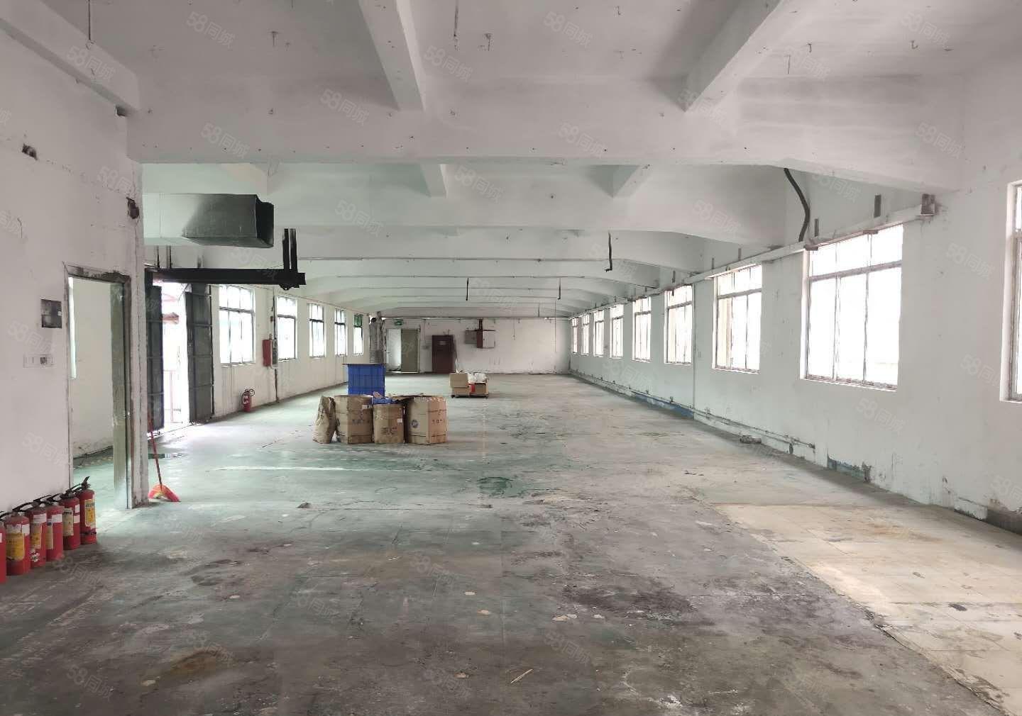 乌沙2楼1000平方，水电齐全，带办公室