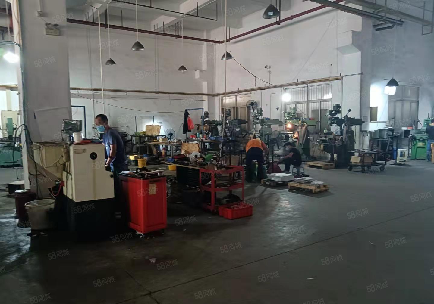 长安街口新空出一楼1800平方带行车水电齐全厂房出租