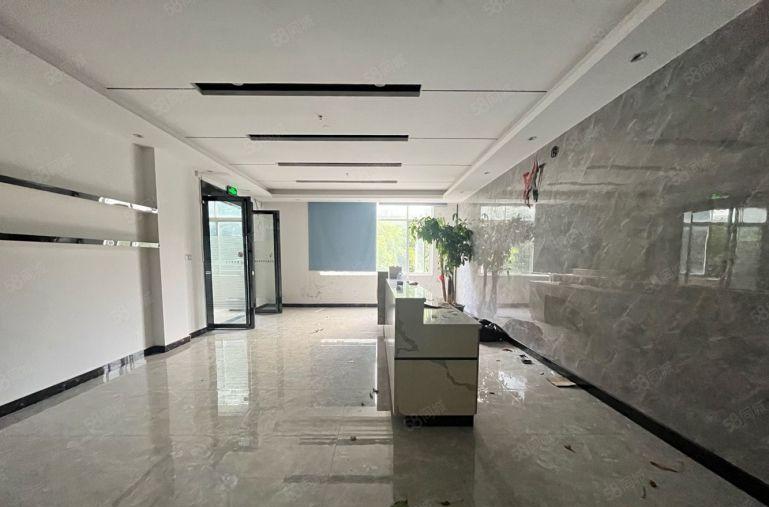 临界深圳 长安乌沙原房东精装修1500平厂房出租 可分租