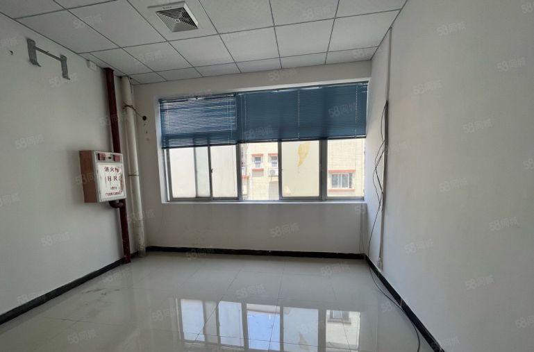 临界深圳 长安乌沙精装修400平厂房出租 电子 五金