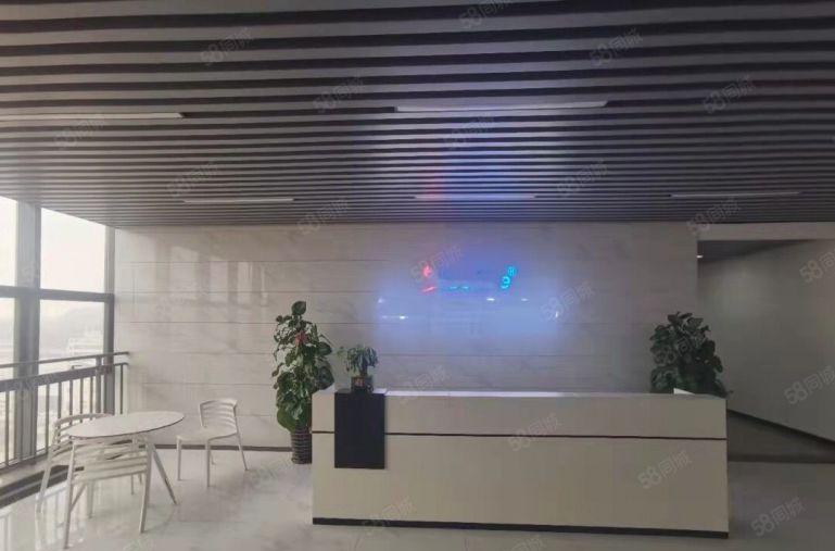 长安靠近深圳空出2400平米厂房出租，豪华装修