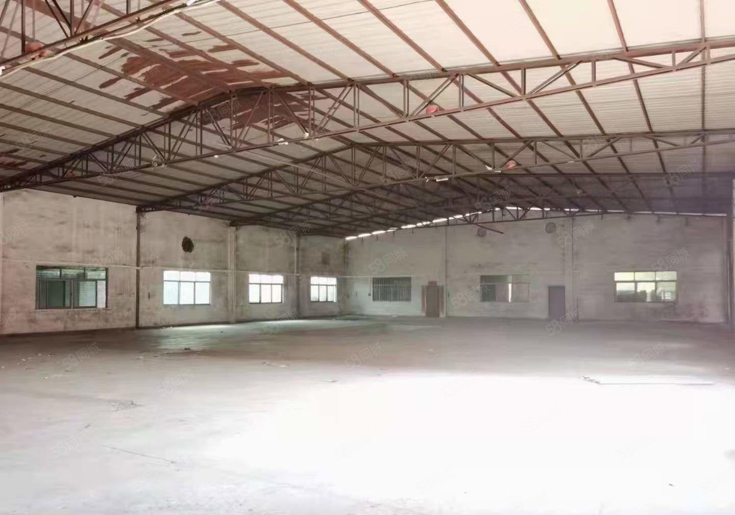 长安镇涌头社区 1500平独门独院厂房出租 仓库出租