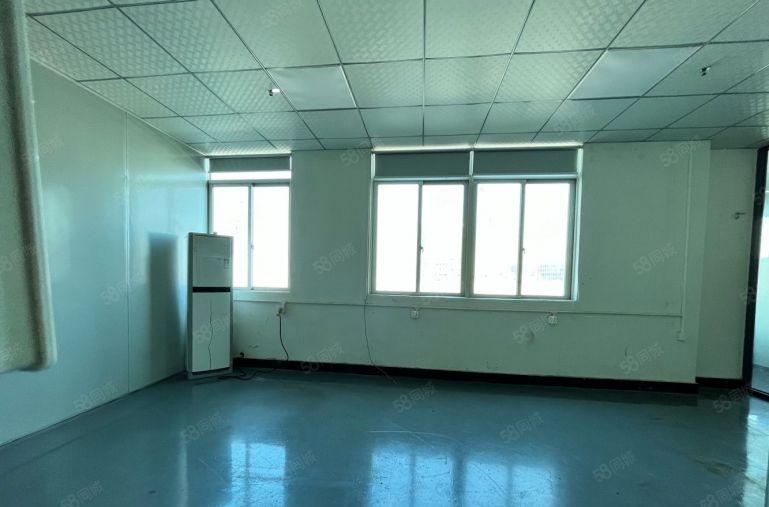 长安乌沙原房东1000平厂房出租 可分租 临界深圳