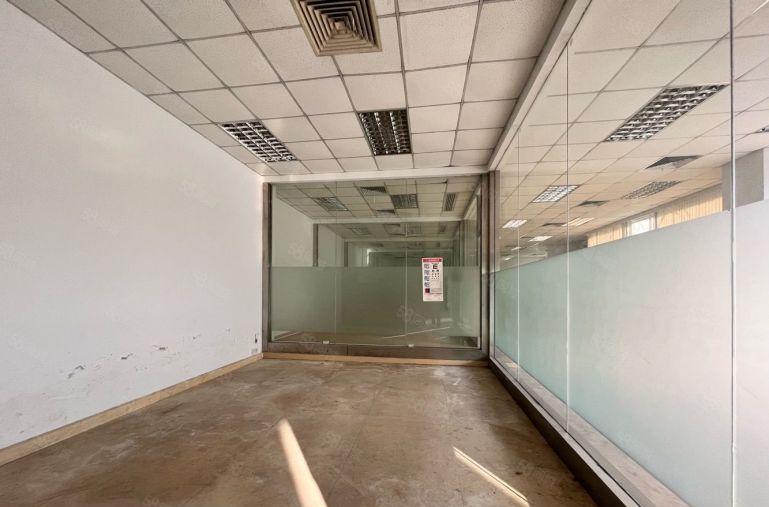 长安沿江高速出口 原房东独院 单层4000平 可整租可分租