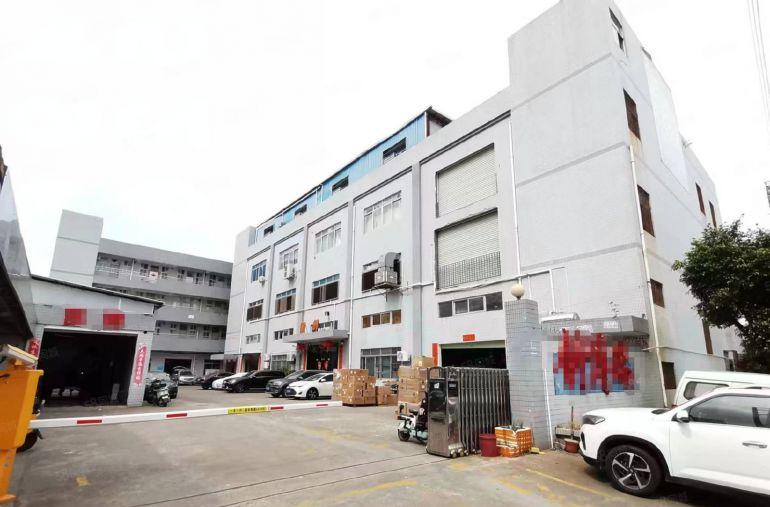 长安临深旁园区楼上960平现成豪华装修拎包入驻厂房出租