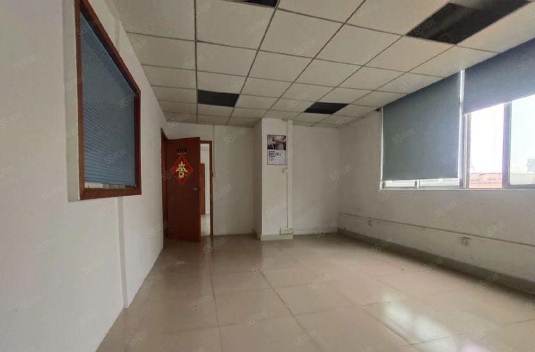 原房东低价急租，沙头社区新出楼上700平标准厂房出租