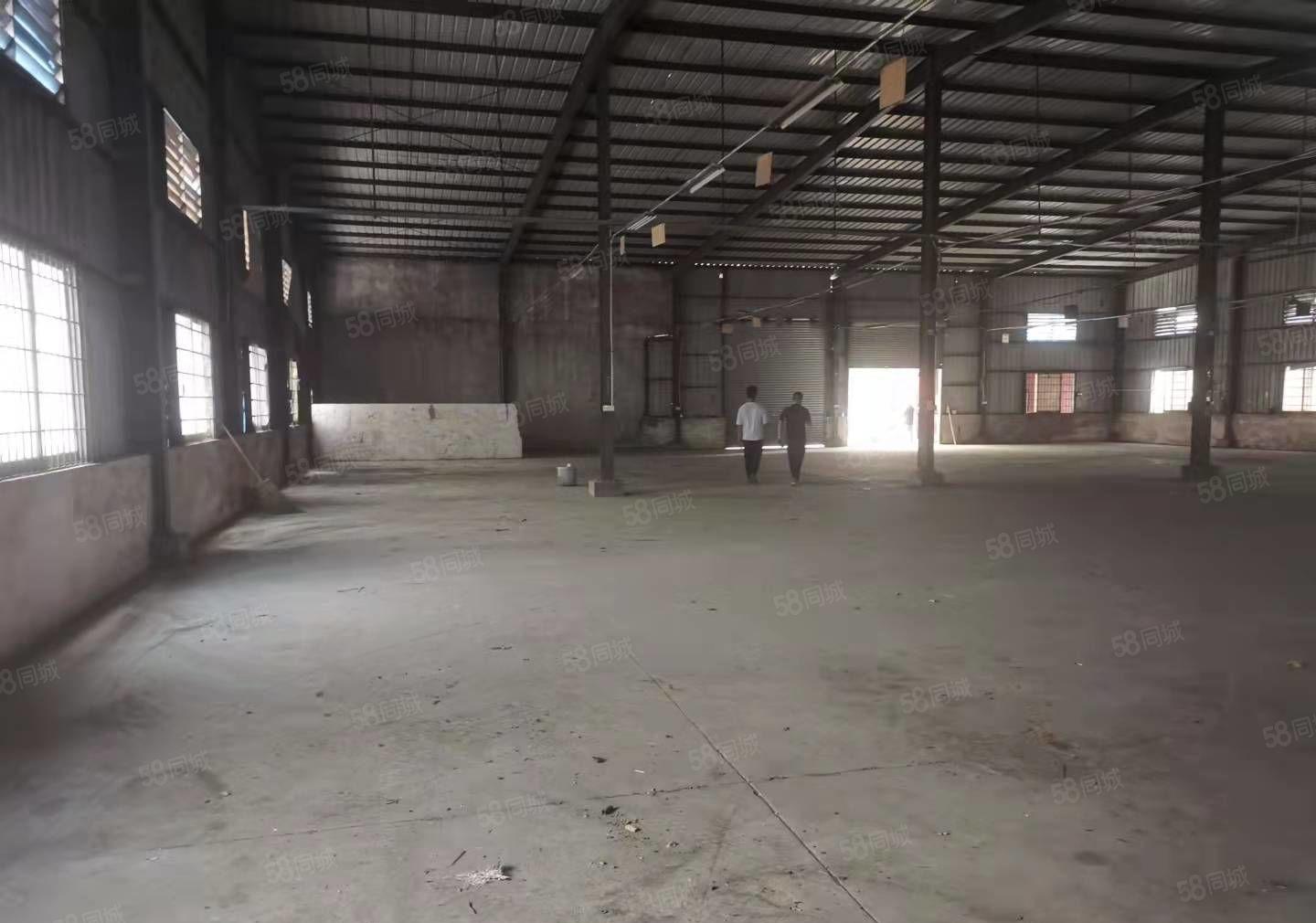 长安街口新安300平600平2100平钢构铁皮房滴水8米独院