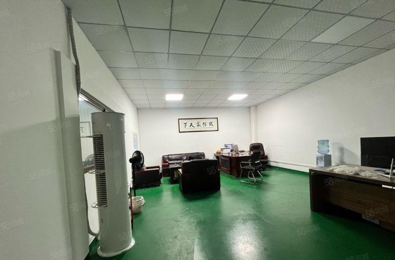 长发锦厦原房东独院 1000平厂房出租 可分租 临界深圳