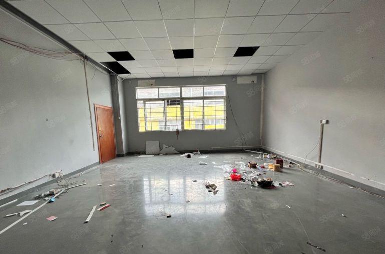 临界深圳 长安乌沙原房东精装修1500平厂房出租 可分租