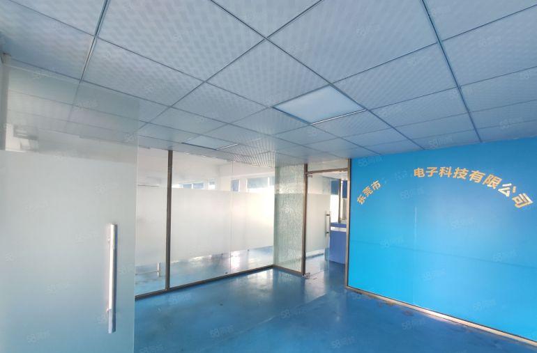 长安乌沙新空出楼上480平现成玻璃精装修工业厂房出租