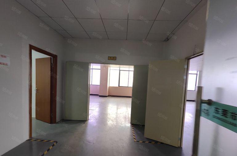 长安街口楼上1500平现成装修电子厂房车间干净形象好