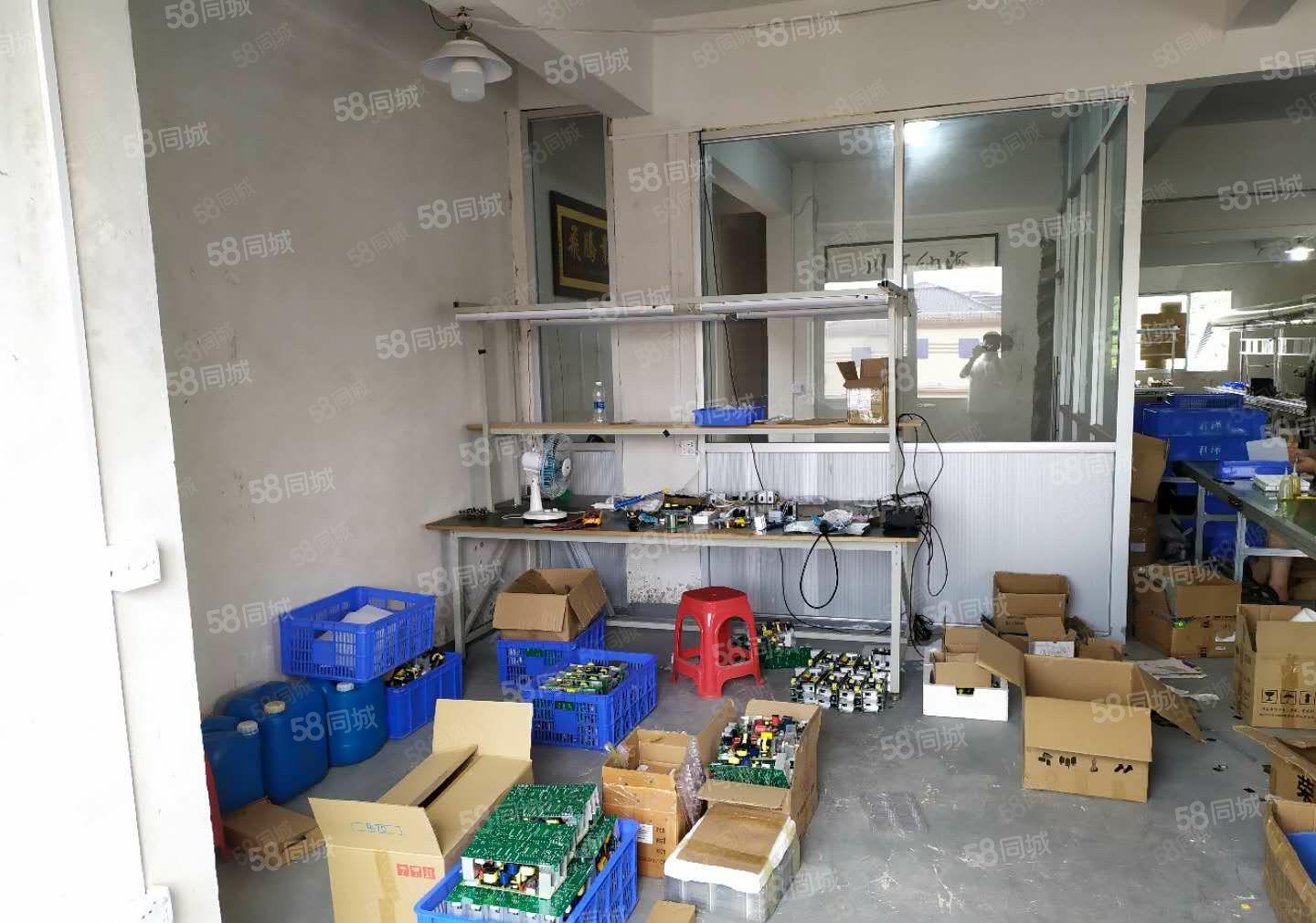 长安工业区厂房200平方出租 ，有货梯可办环评