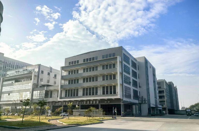 万江大型综合产业园   原房东直租  配套完善   格