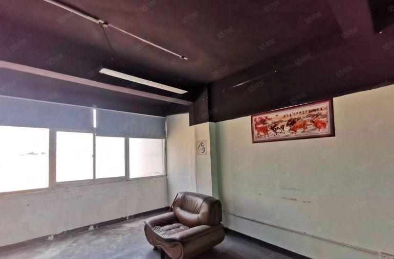 乌沙大润发旁楼上350平精装修可做电商仓库水电齐低价厂房出租