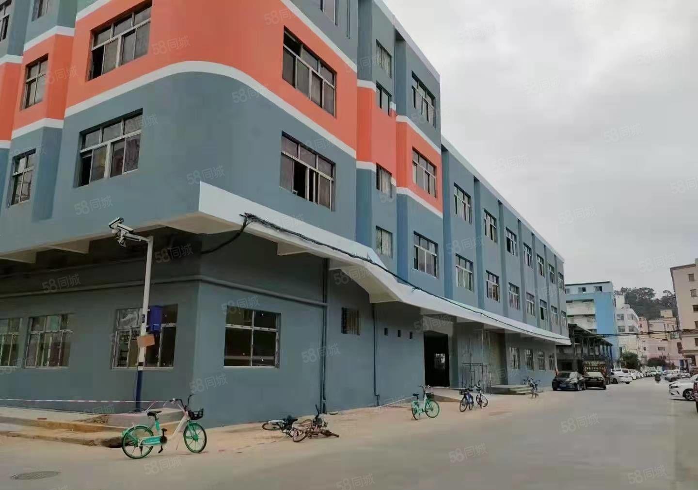 长安街口，广深高速出口旁，原房东独院，9000平，厂房出租