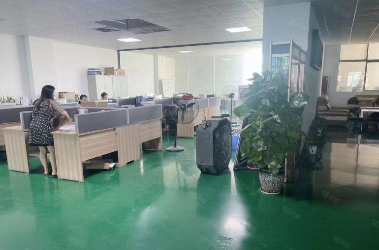 乌沙社区新出二楼1200平低价厂房出租，大小可分租