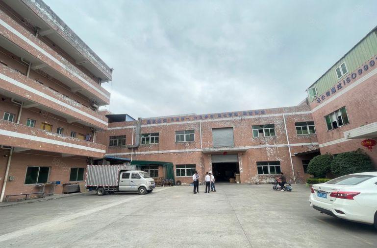 长安宵边独门独院标准厂房2750平方现成行车2吨