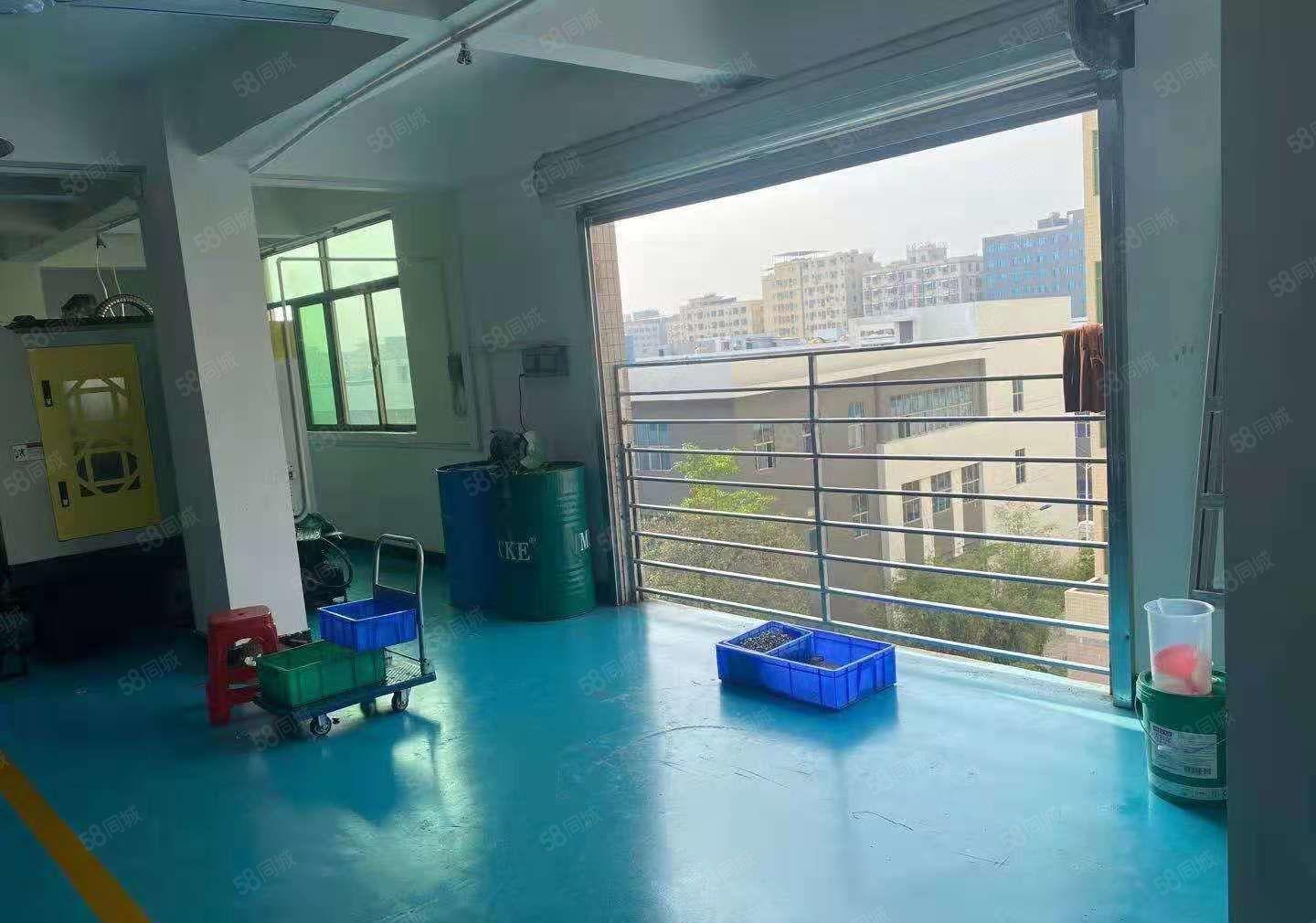 长安高速出口附近新出楼上380平方豪华装修办公室厂房出租